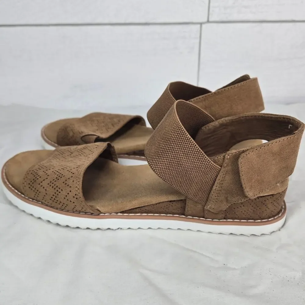 Skechers BOBS Desert Kiss Strappy Wedge Sandals Size 7.5 Boho Chestnut Brown